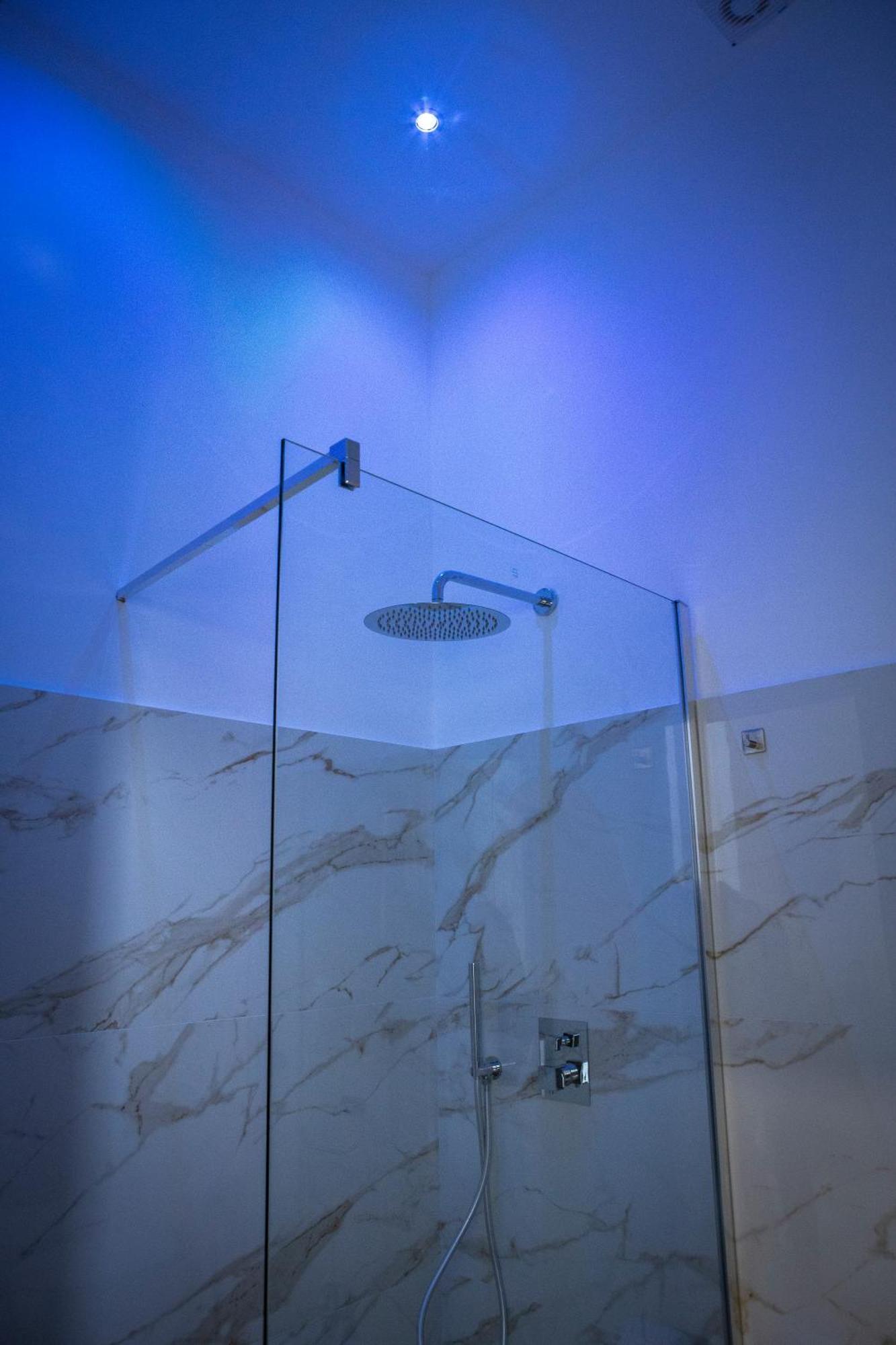 Napoli Skyport Bed & Breakfast ภายนอก รูปภาพ