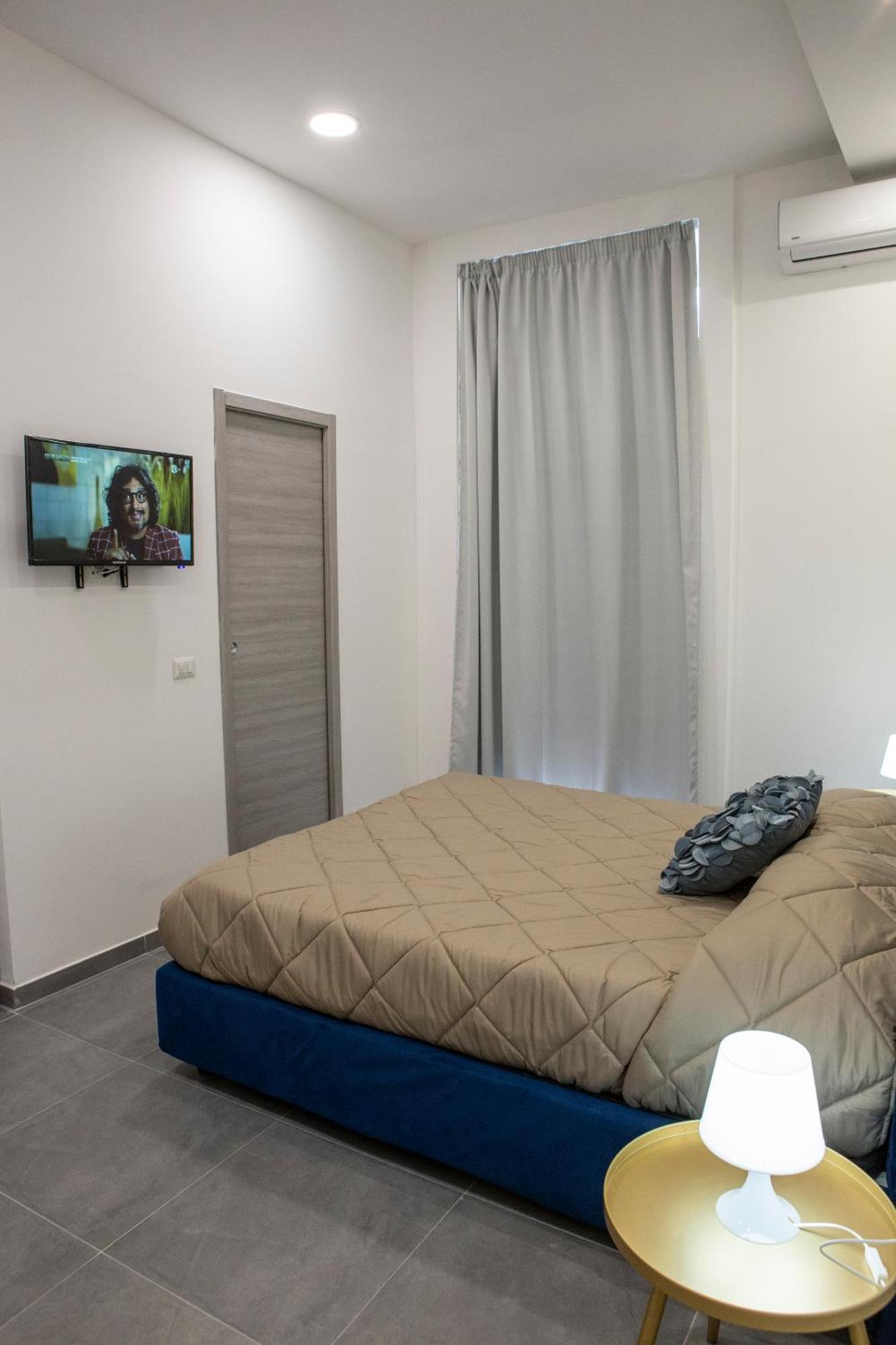 Napoli Skyport Bed & Breakfast ภายนอก รูปภาพ